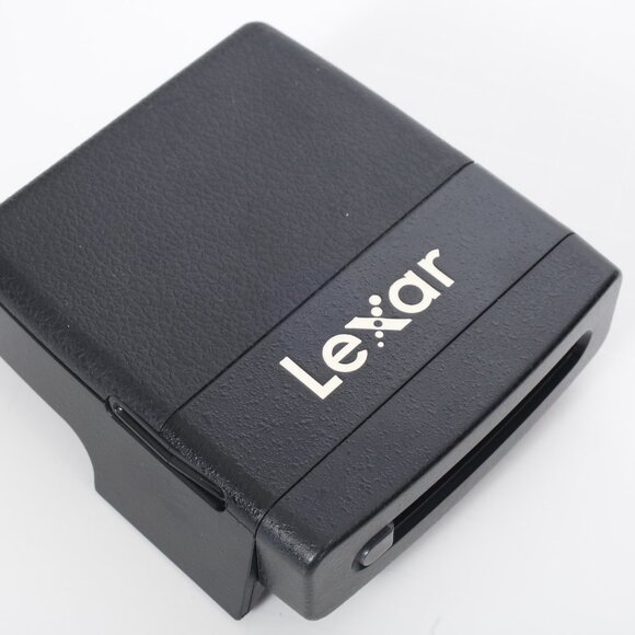 Lexar Compact Flash Reader FireWire 800 RW034-7000 - Picture 4 of 7